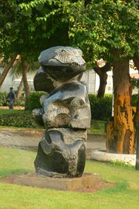 La Menace (The Threat)